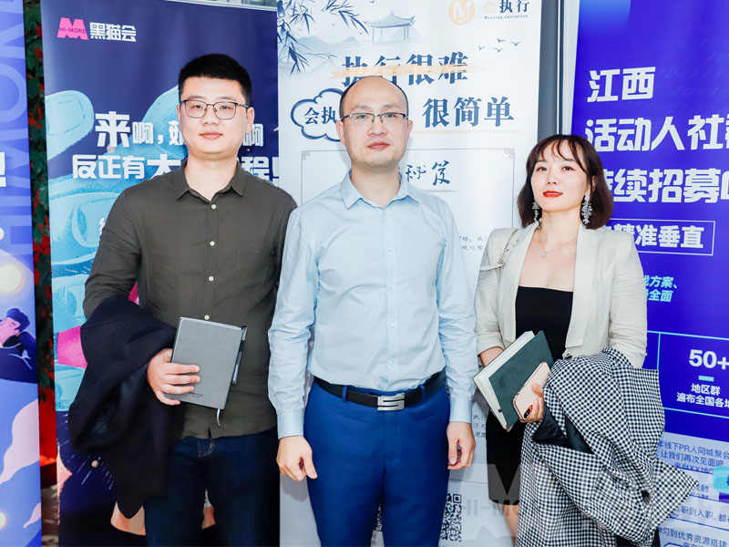 �����о��½���������ϲ�վ���ĳ�����ӈ��е���ӿ���