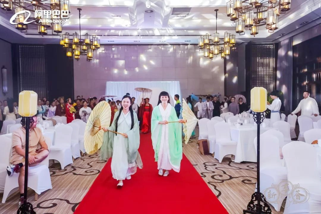 ����Ͱ͡������C���h��ʢ������h������