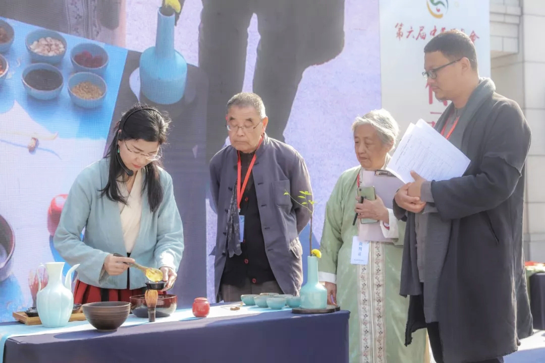 ���A��W����ˇ��ِ�F��