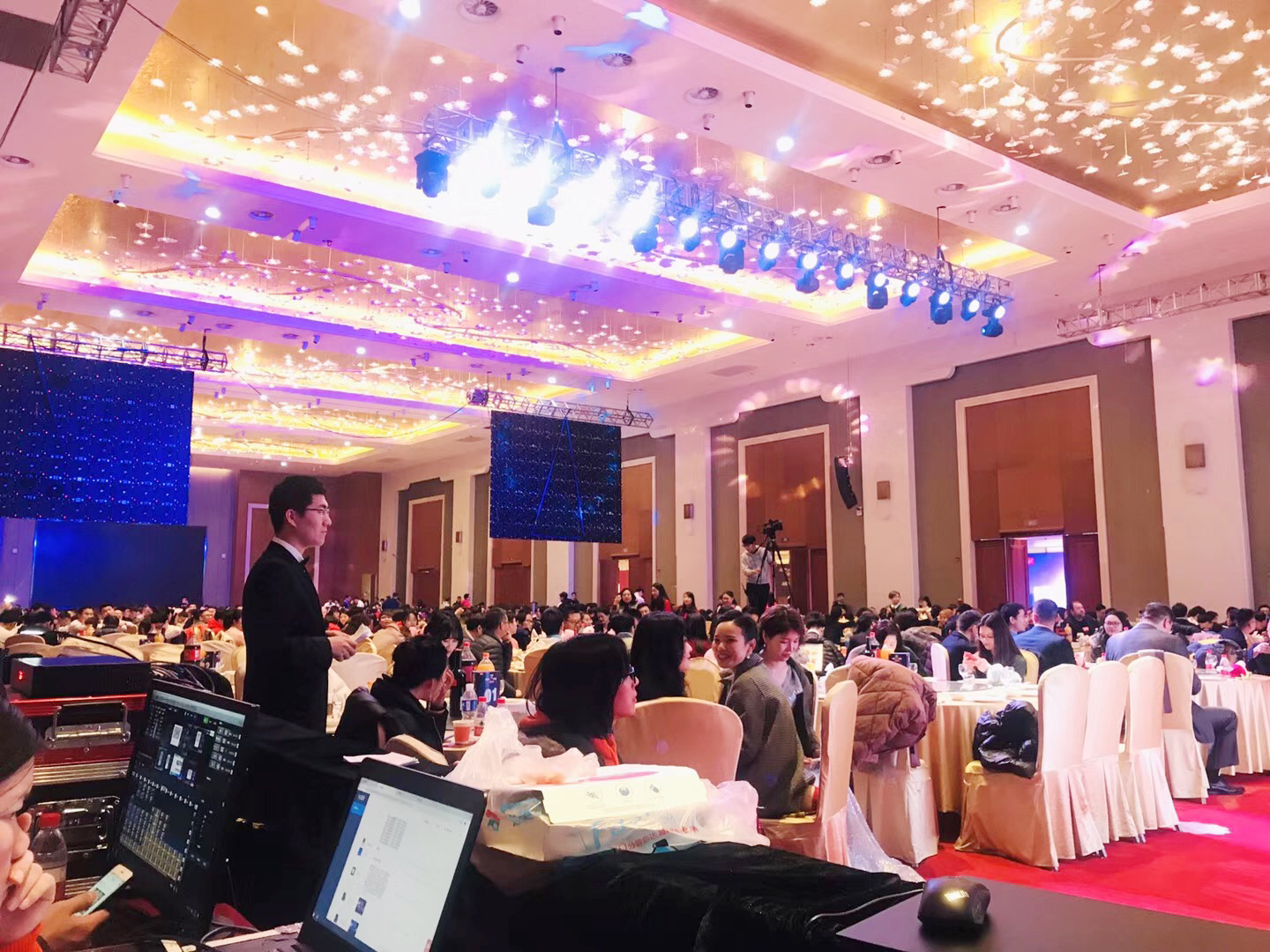 HIGH FIVE��Ϳ�f����2019�����������c����