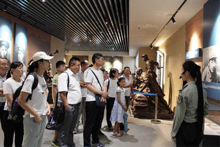 黨員紅色之旅活動(dòng)