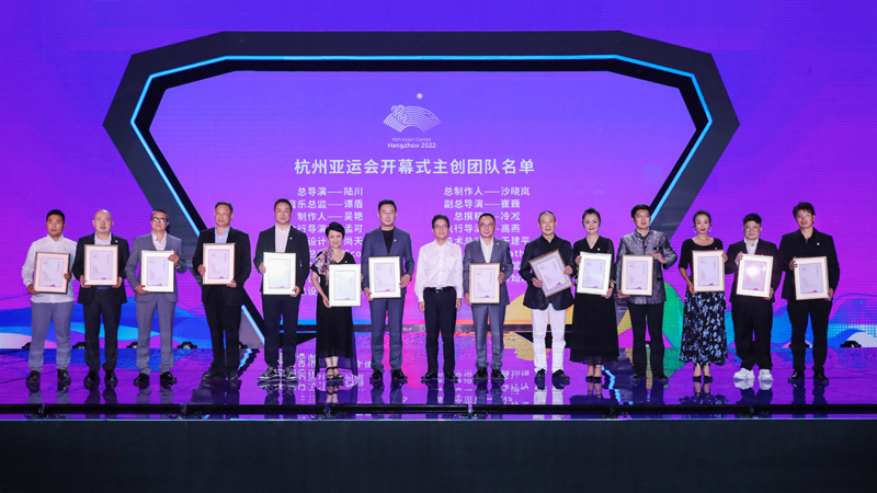 ���݁��\(y��n)���_Ļʽ����(chu��ng)�F(tu��n)꠰l(f��)�����ھ��e�� �_Ļʽ����(d��o)��ꑴ�������