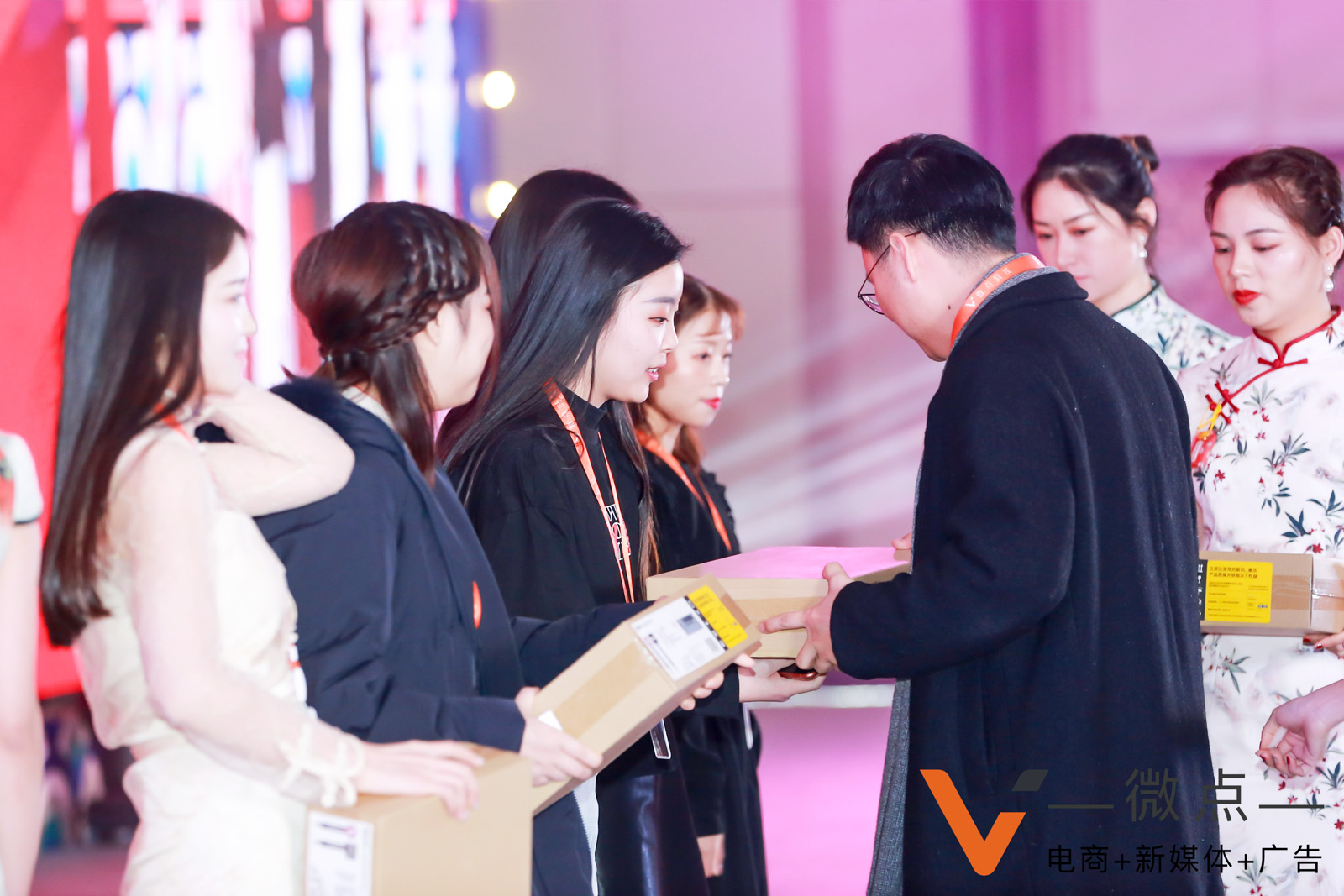 �Y�x�ˆT���������骄���\���e�C�l��Ʒ