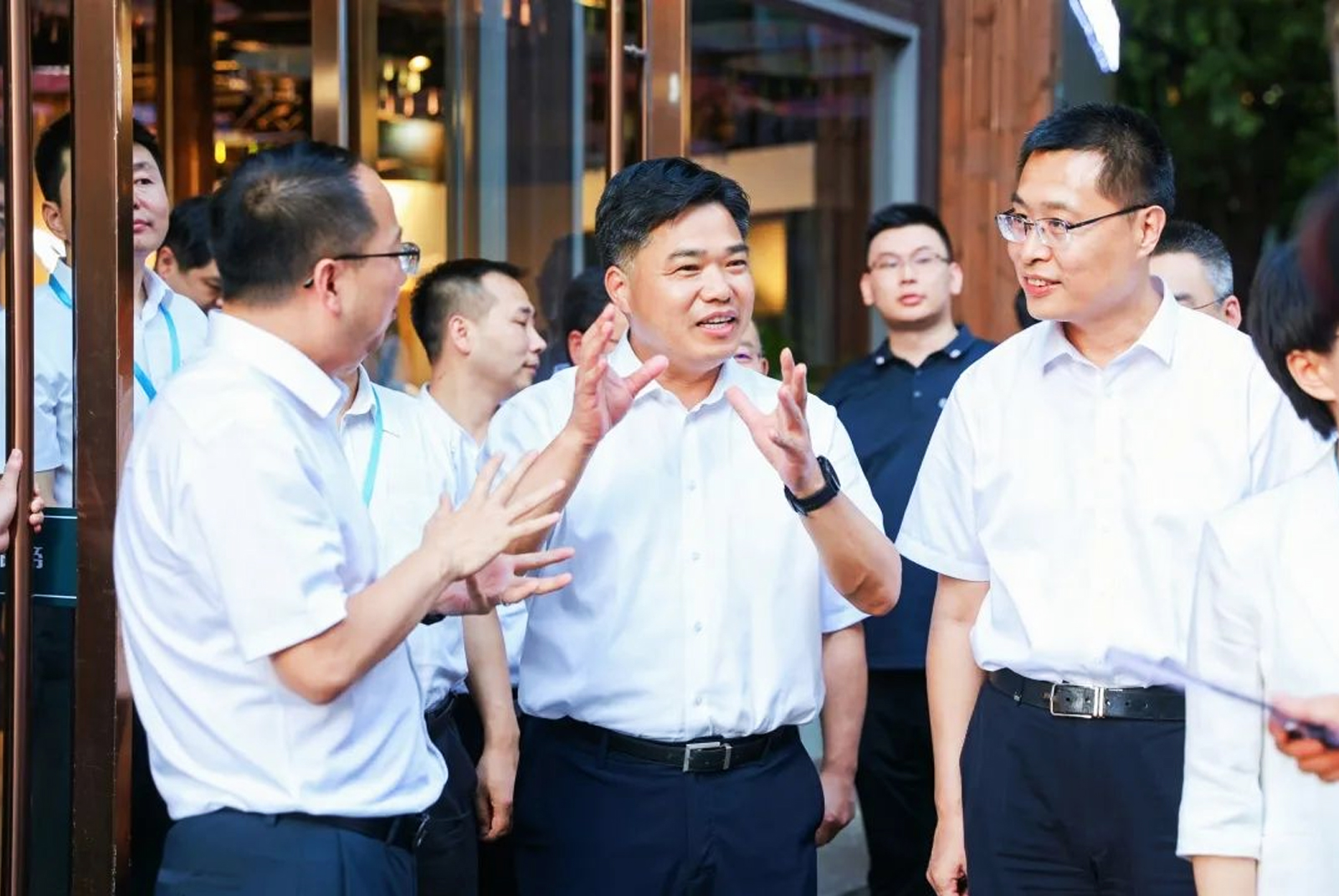 ��ϯ���Ӄxʽ��ӵ�һ���I(l��ng)�����������օ��^