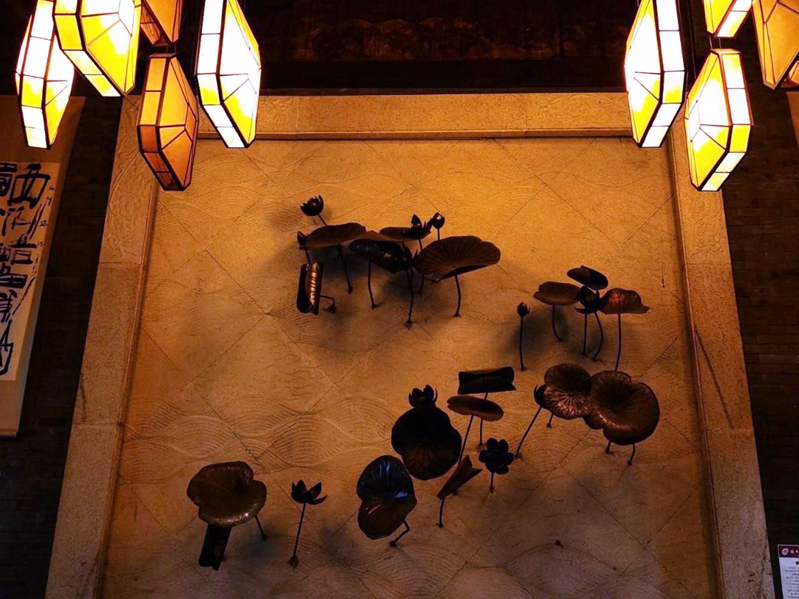 ���ݘ����