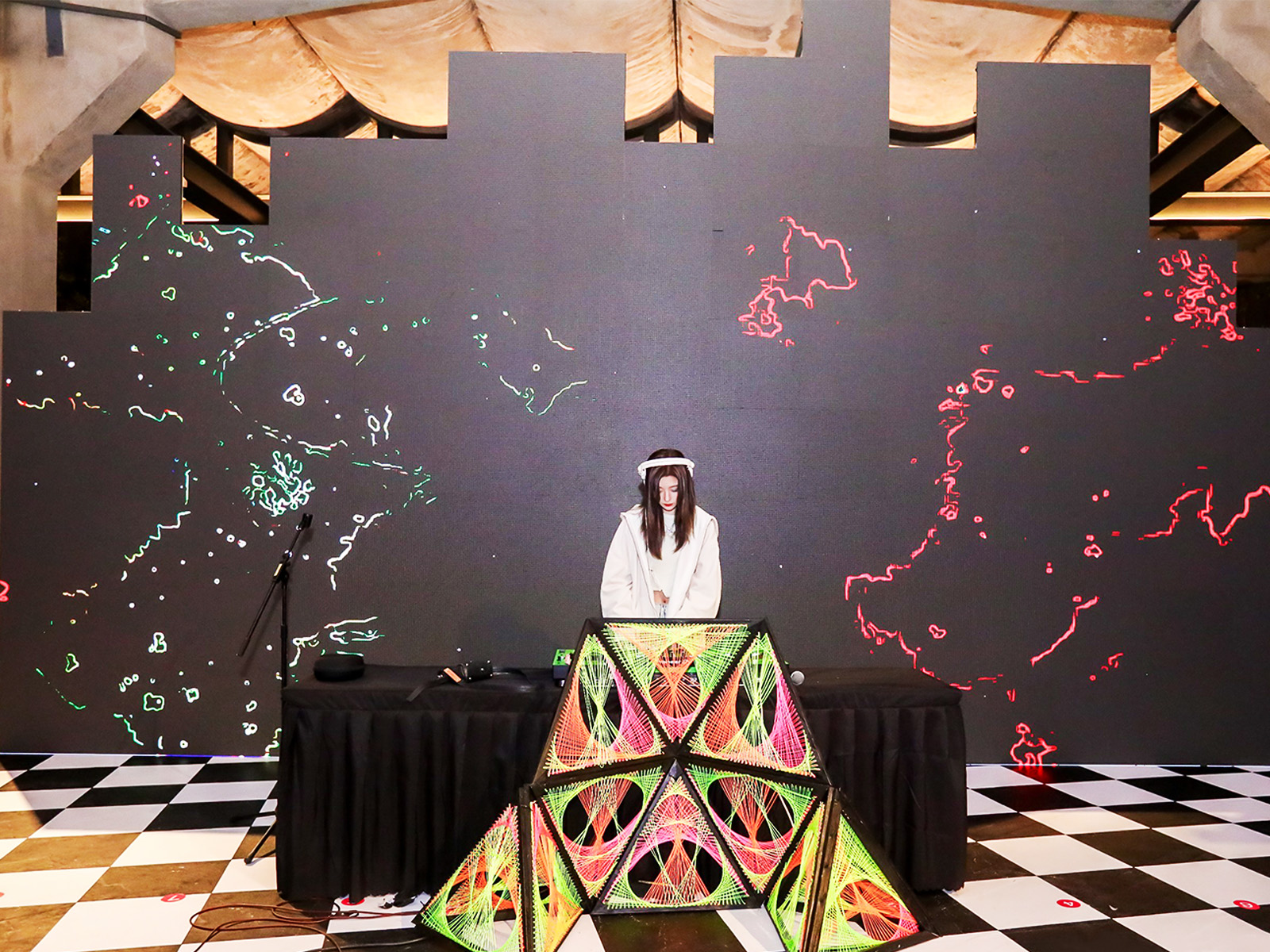 ��ӬF���OӋ����