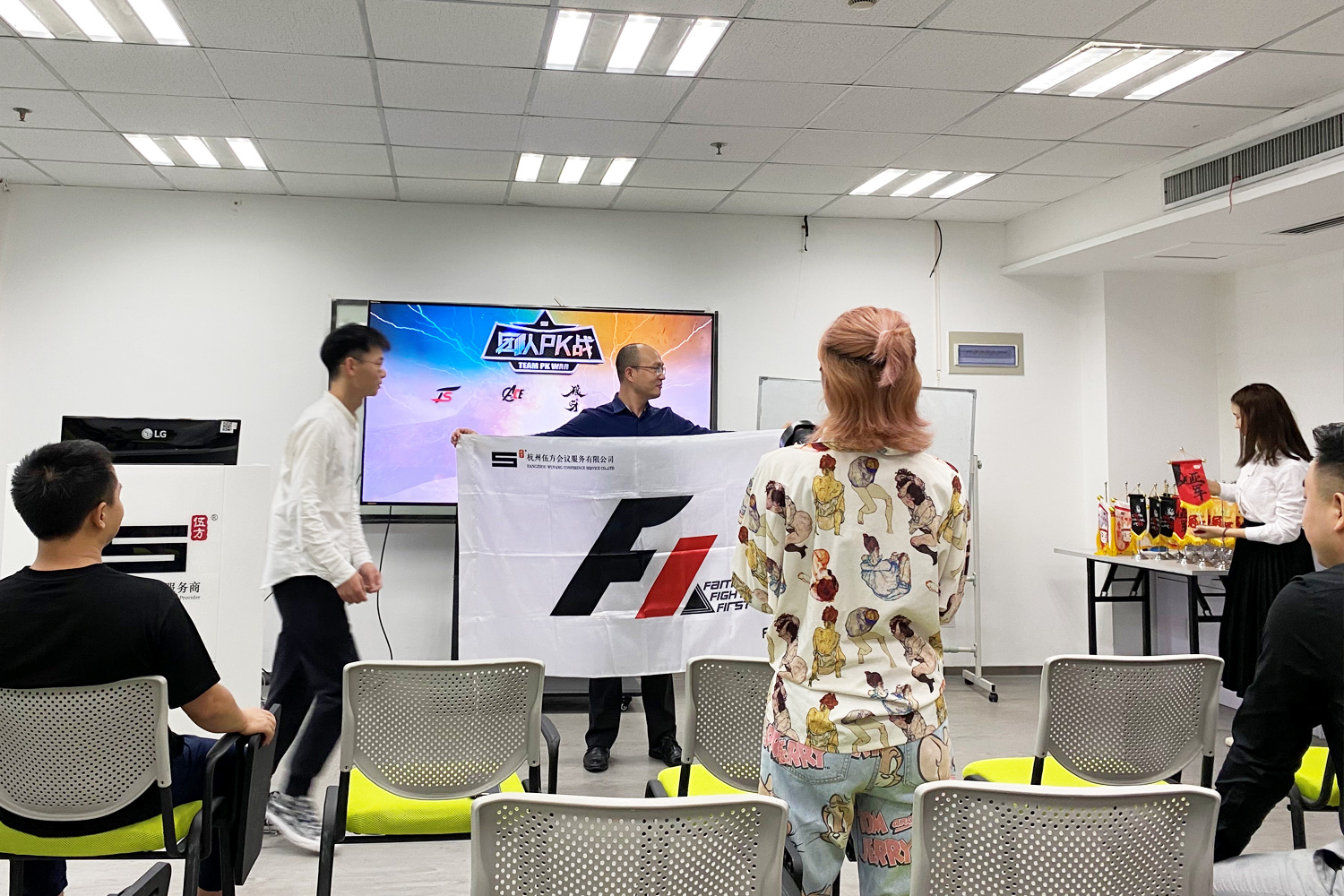 ���(d��ng)��˾�M(j��n)���(xi��ng)Ŀ��(f��)�P������