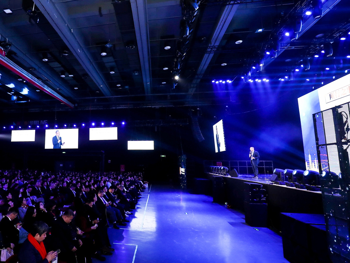 ��˾��ʮ����c��ӬF��