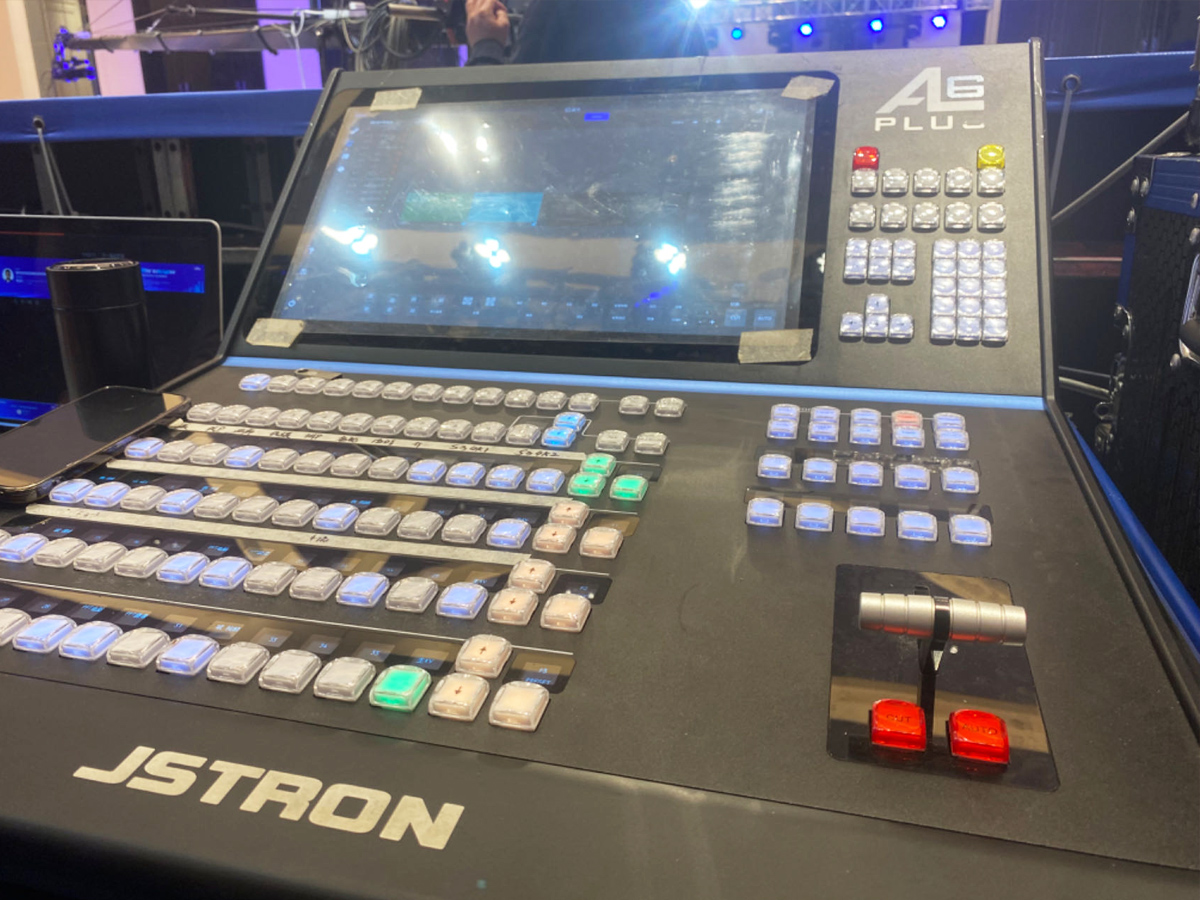 �����������_