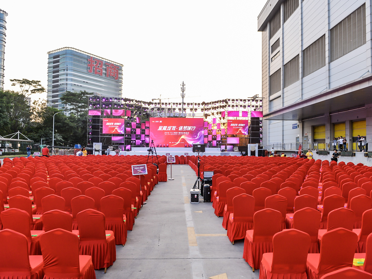 ��ӬF���Ĳ��ú͈���