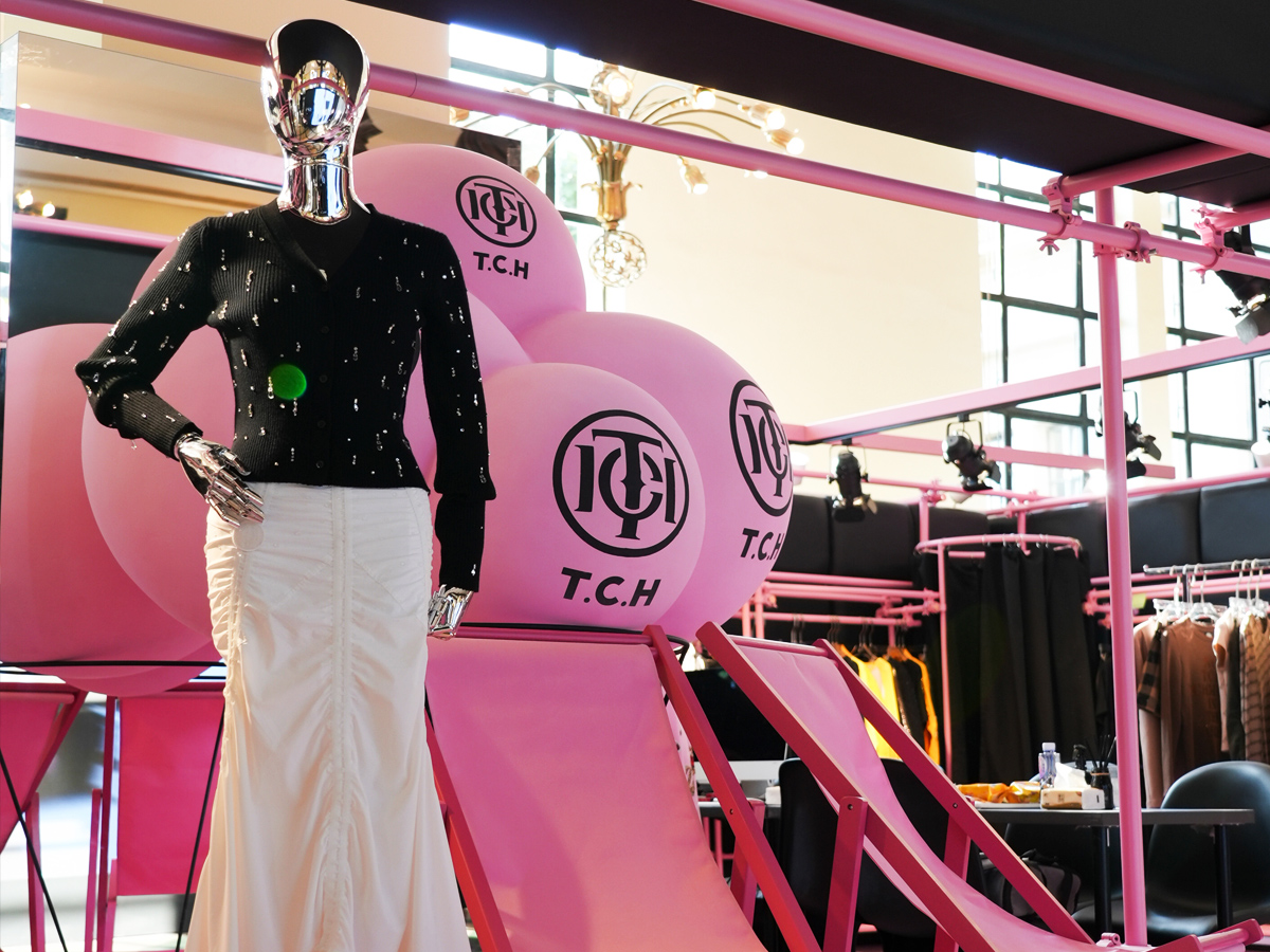 Ʒ�Ʒ��bӆ؛���aƷչʾ�^