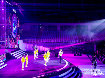 ��������}�������Щ